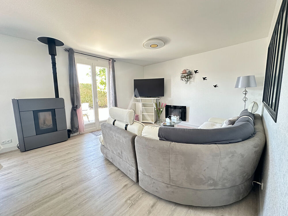 Maison 2 chambres à vendre à Maché avec 70 m² de garage