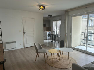  Appartement à louer 3 pièces 64 m²