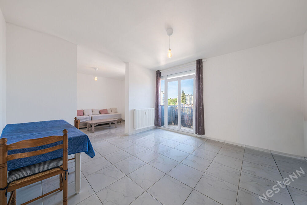 Vente Appartement CHALON-SUR-SAÔNE , appartement T5 rénové ascenseur et balcon Chalon sur saone