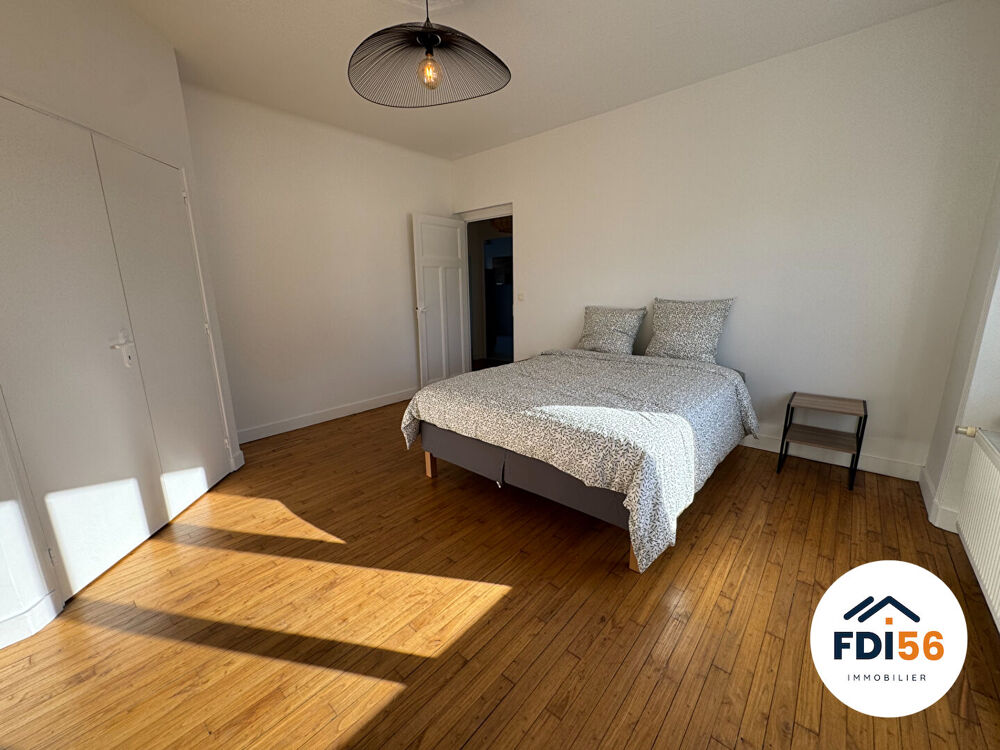 Location Appartement A LOUER - Appartement meublé Lorient 3 pièce(s) 79.84 m2 Lorient