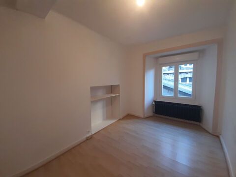  Appartement � louer 4 pi�ces 116 m�