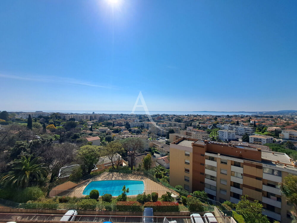 Vente Appartement Grand 4 pièces vue mer dans résidence piscine et gardien - au calme - parking Cagnes sur mer