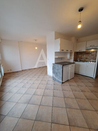  Appartement à louer 1 pièce 30 m²