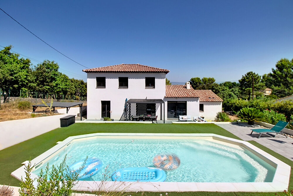 Vente Maison A VENDRE en EXCLUSIVITÉ à VIDAUBAN Maison contemporaine de 138m²  5 chambres  GARAGE  sur 1400m2 de terrain Vidauban