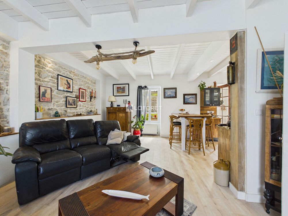 Maison PLOMODIERN 5 pièce(s) 142 m2