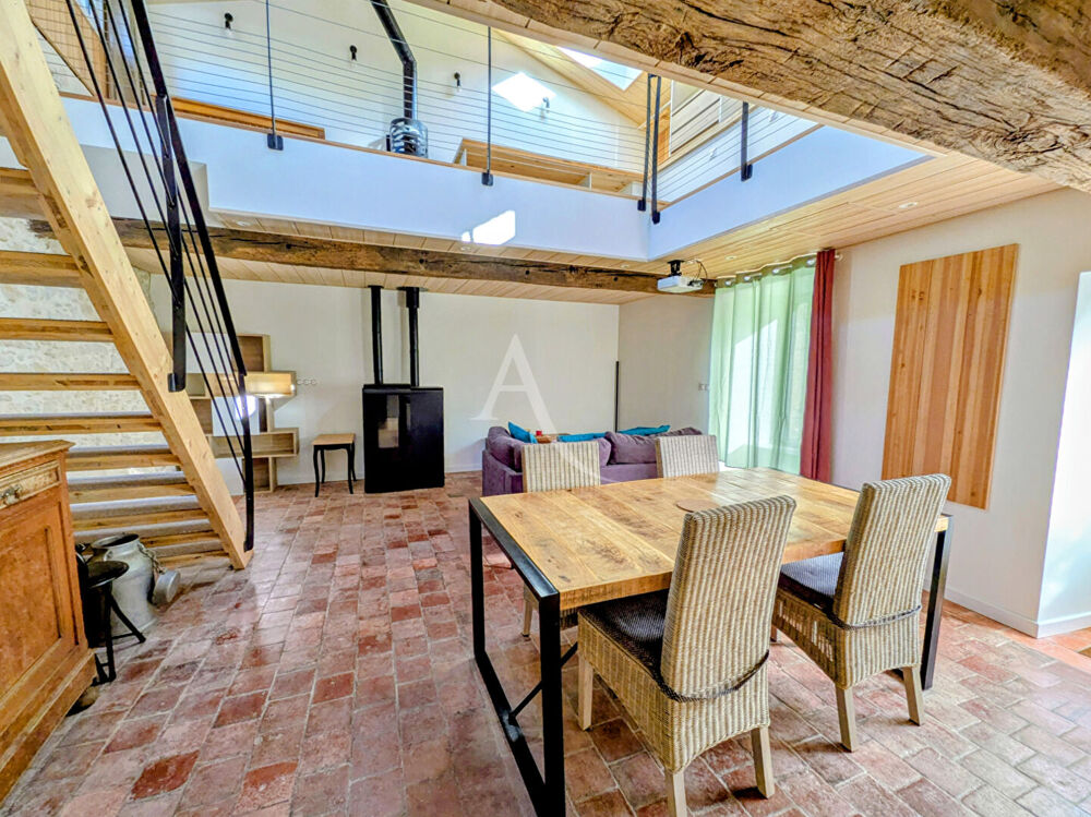 Location Maison Maison de village de charme entièrement rénovée à Sainte  Cecile 3 pièce(s) Sainte cecile