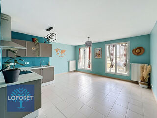  Appartement à louer 3 pièces 63 m²