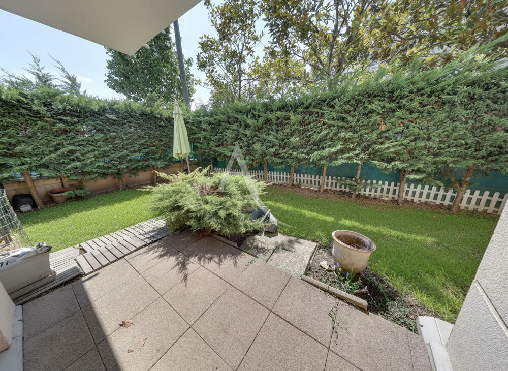 Vente Appartement Appartement Noisy Le Grand 3 pièce(s) avec jardin de 94m² Noisy le grand
