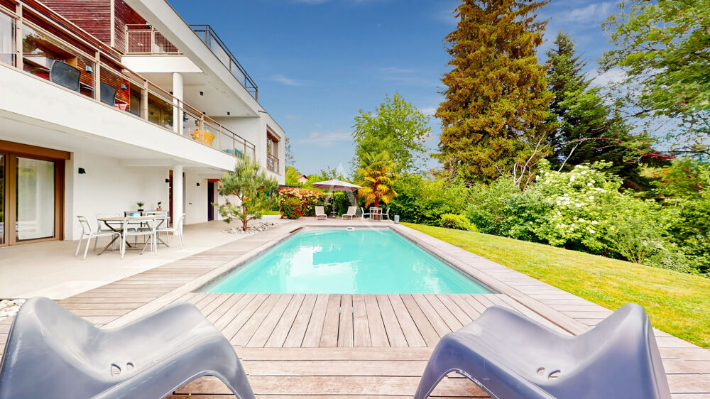 Maison Argonay 8 pièce(s) 219 m2