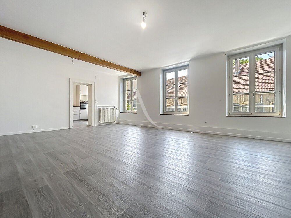 APPARTEMENT TRIPLEX F6 - 3 CHAMBRES, GARAGE, JARDIN - JOUY-AUX-ARCHES