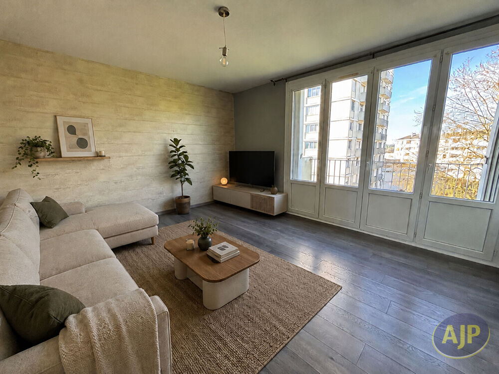 Location Appartement Appartement Cholet 3 pièce(s) 69.65 m2 Cholet