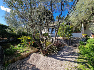  Immeuble � vendre 10 pi�ces 200 m�