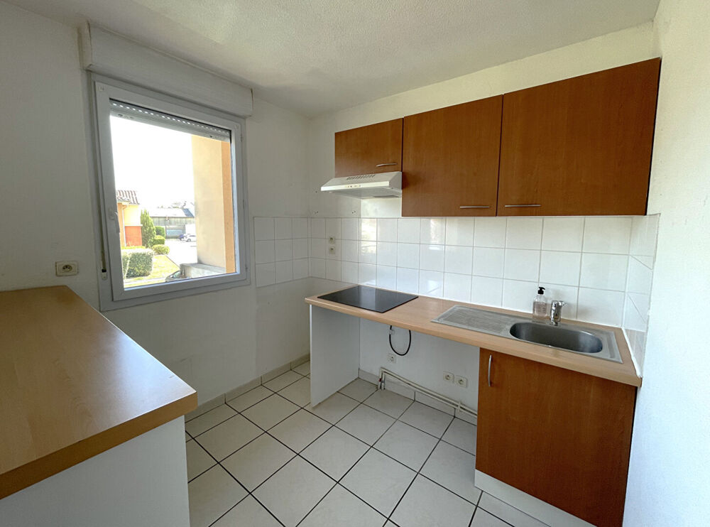 CAUSSADE - Appartement 2 pièces avec balcon -