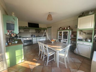  Maison à vendre 10 pièces 204 m²