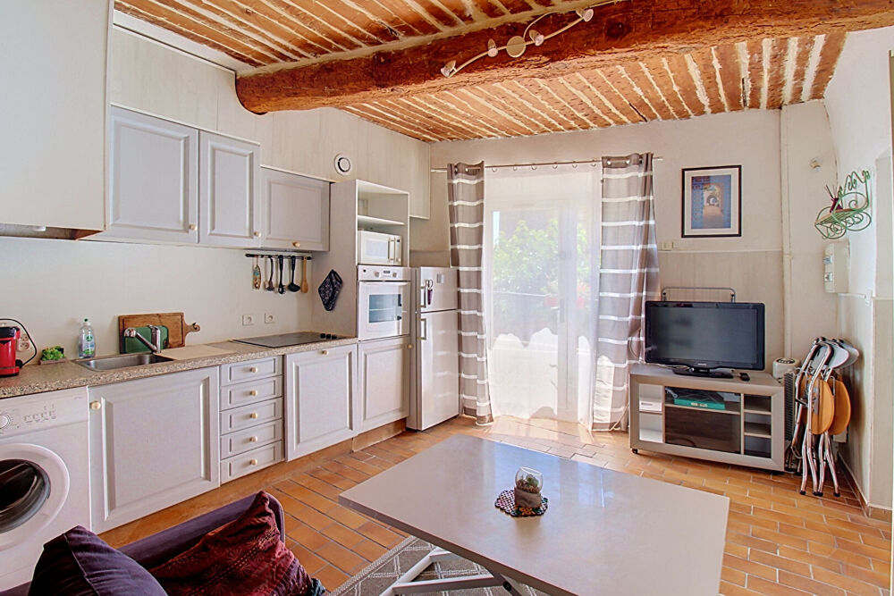 Appartement 1 pièce 24 m² · à Callas · 24 m² · 76 000 €