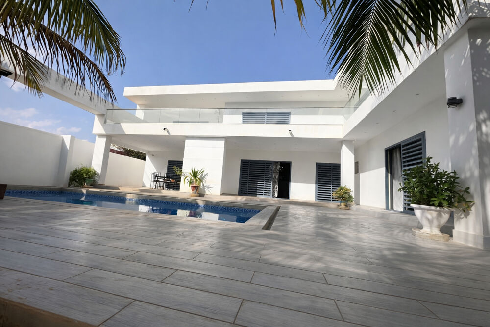 Vente Maison Villa contemporaine spacieuse - 5 chambres avec piscine Somone (Senegal)