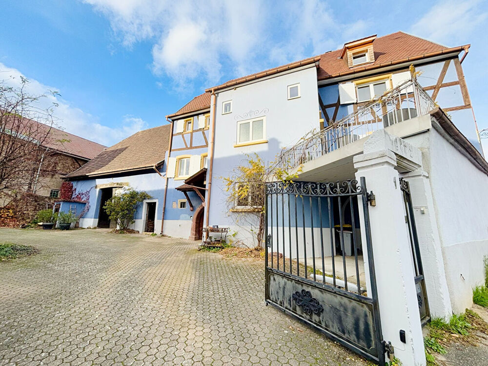 Maison 10 pièces 234 m2
