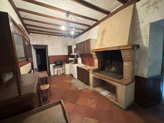  Maison à vendre 15 + pièces 314 m²