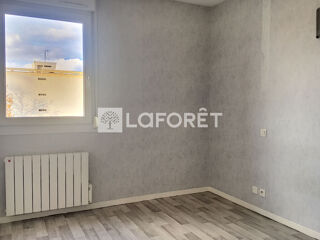  Appartement à louer 2 pièces 47 m²