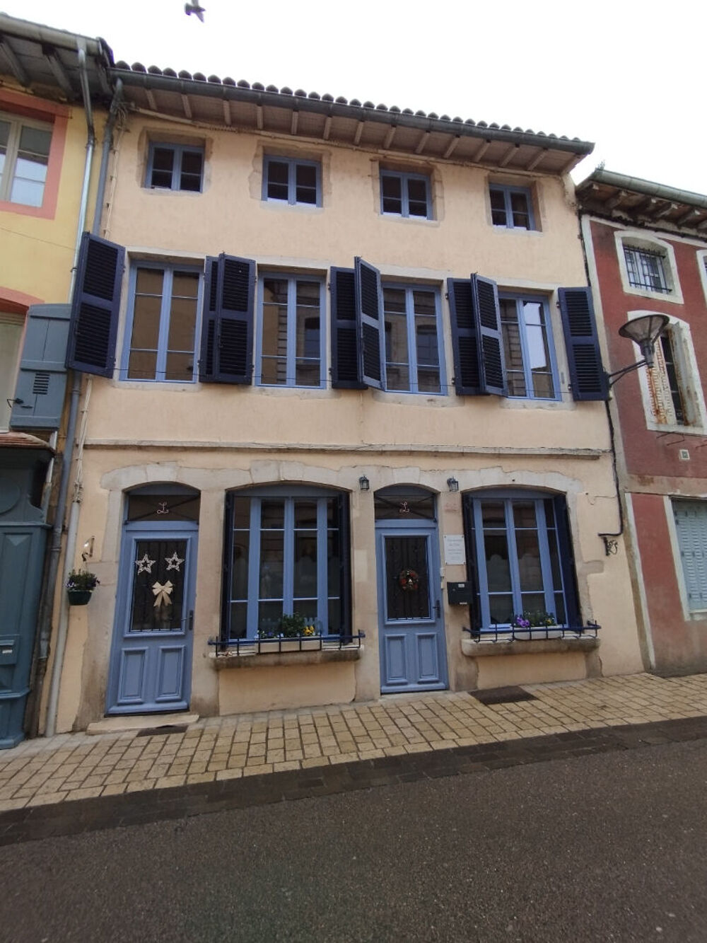 Maison Bourguignonne d'exception de 249 m2 - Un bien rare. Cette demeure offre de nombreuses possibilités - Gites - Maison Fa