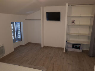 Appartement à louer 2 pièces 49 m²