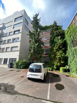  Parking / Garage � vendre 3 pi�ces 