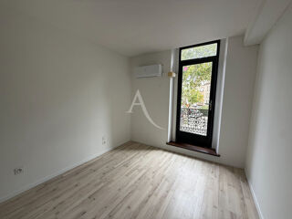  Appartement à louer 3 pièces 71 m²