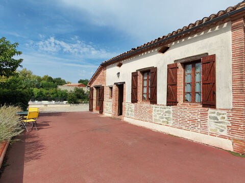   Maison d'exception à vendre à Durfort-Lacapelette - 7 pièces, 5 chambres, grand terrain Maison - 7 pièce(s) - 149 m²