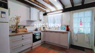  Villa  vendre 6 pices 146 m