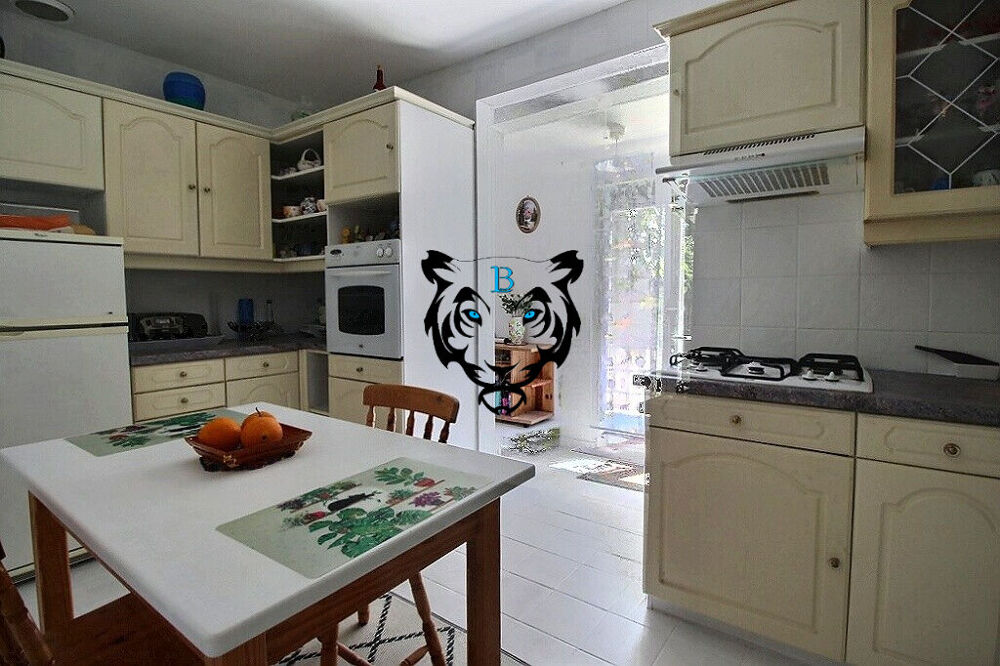 � vendre  Maison Roquebrune-sur-Argens (83520)