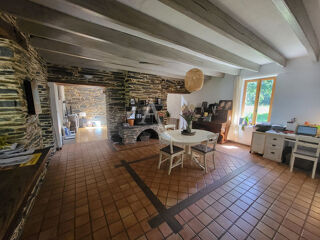  Maison à vendre 10 pièces 318 m²