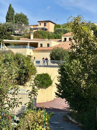  Maison � vendre 5 pi�ces 270 m�