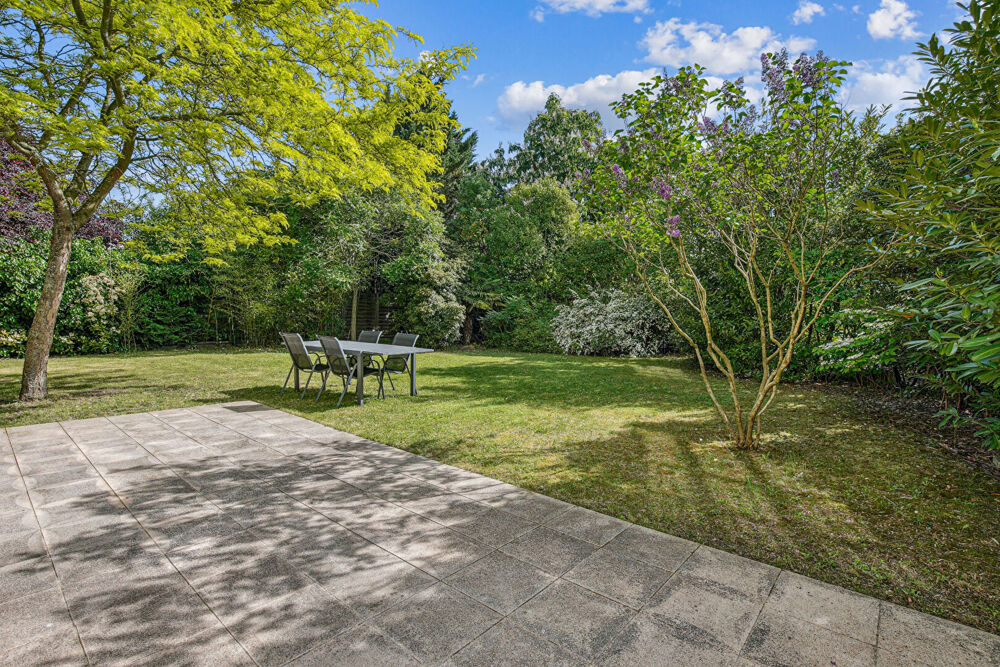 Alfortville Nord - Spacieux appartement 7 pièces avec jardin de 400m2