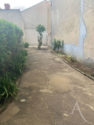  Appartement à louer 3 pièces 50 m²