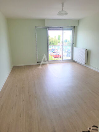 Location Appartement Appartement  LA CHAUME  Les Sables D Olonne 1 pièce(s) 30 m2 Les sables d olonne