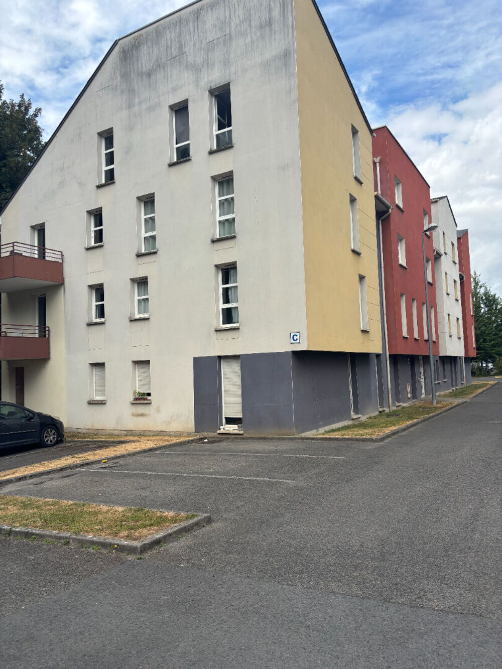 Proche fac d'art - studio meublé