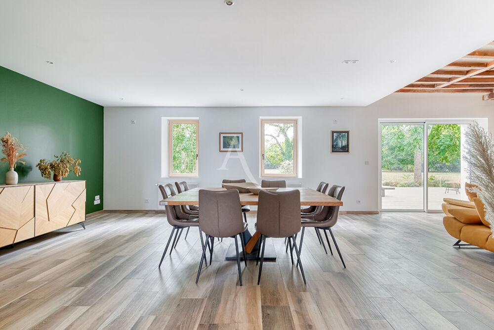 à vendre  Maison Écuillé (49460)