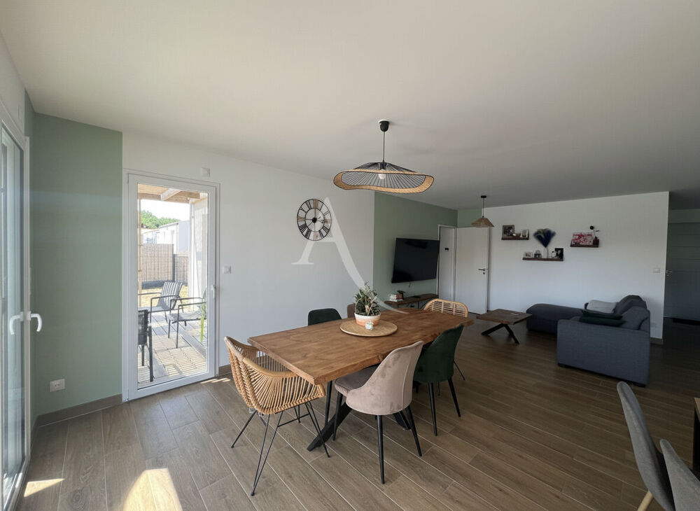 Vente Maison Maison Avrille 5 pièce(s) 96 m2 Avrille