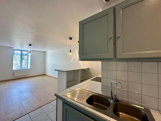  Appartement à louer 2 pièces 44 m²