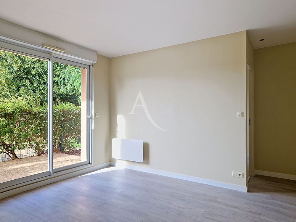 Location Appartement Appartement  loué nu, Cholet 2 pièce(s) 37.22 m2 Cholet