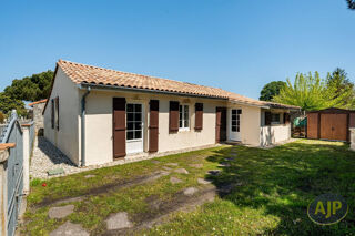  Maison à louer 3 pièces 98 m²