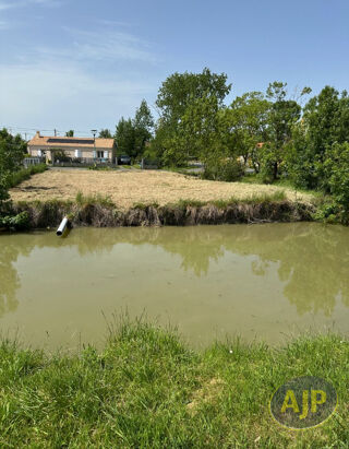  Terrain à vendre 721 m²