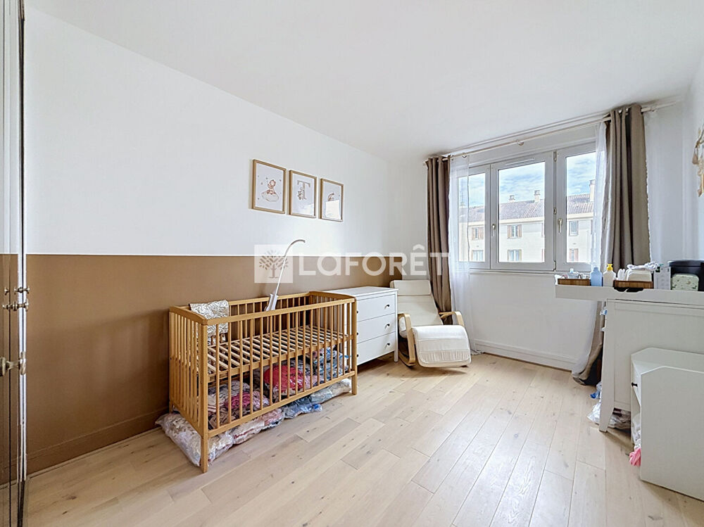 Vente Appartement Appartement Le Plessis Robinson 3 pièce(s) 56 m2 Chatenay malabry