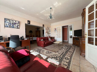  Maison à louer 6 pièces 155 m²