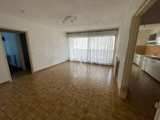  Appartement à louer 2 pièces 46 m²
