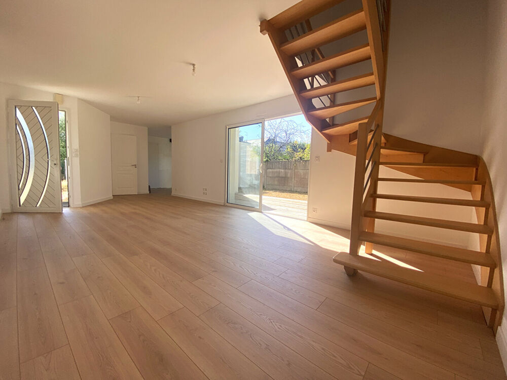 Vente Maison Maison à vendre à Vannes 3 chambres garage jardin Vannes