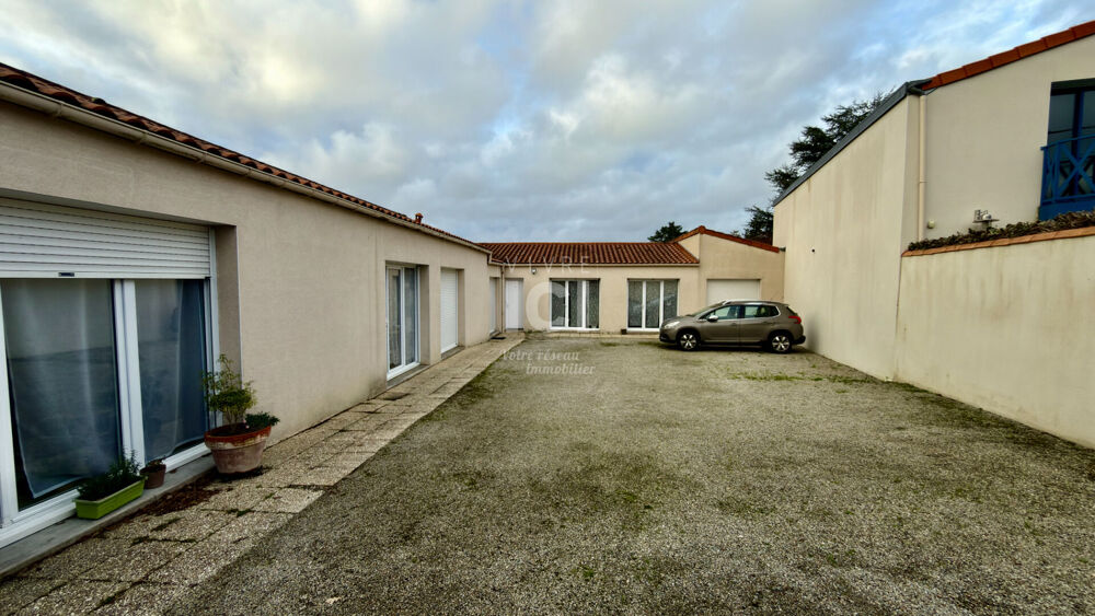 Vente Maison Maison avec 8 studios  loués en meublés Nantes