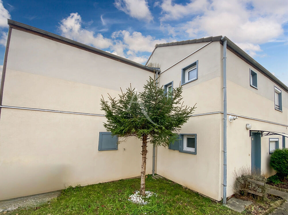 Maison 6 pièces 106 m² · à Vaureal · 106 m² · 299 001 €