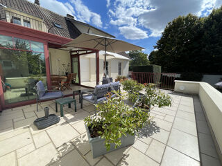  Maison � vendre 8 pi�ces 251 m�