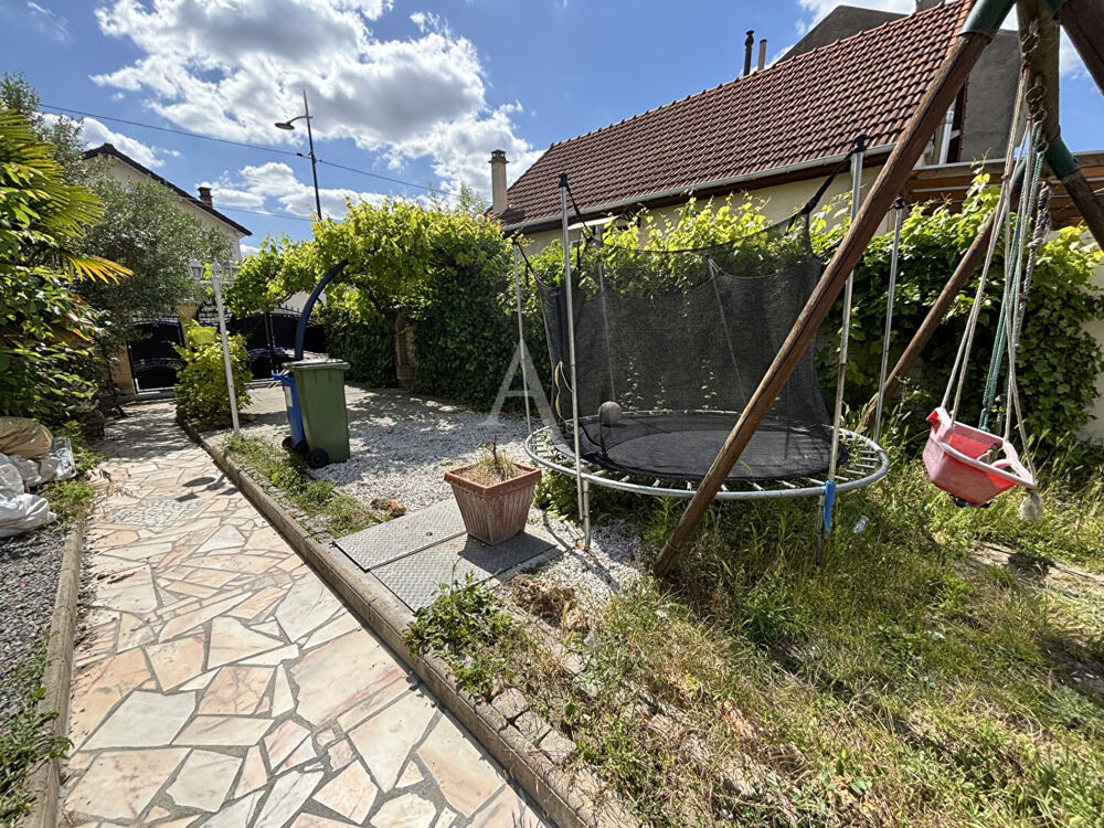 Vente Maison Maison Drancy 3 pièce(s) 55 m2 - terrain 311 m2 Drancy